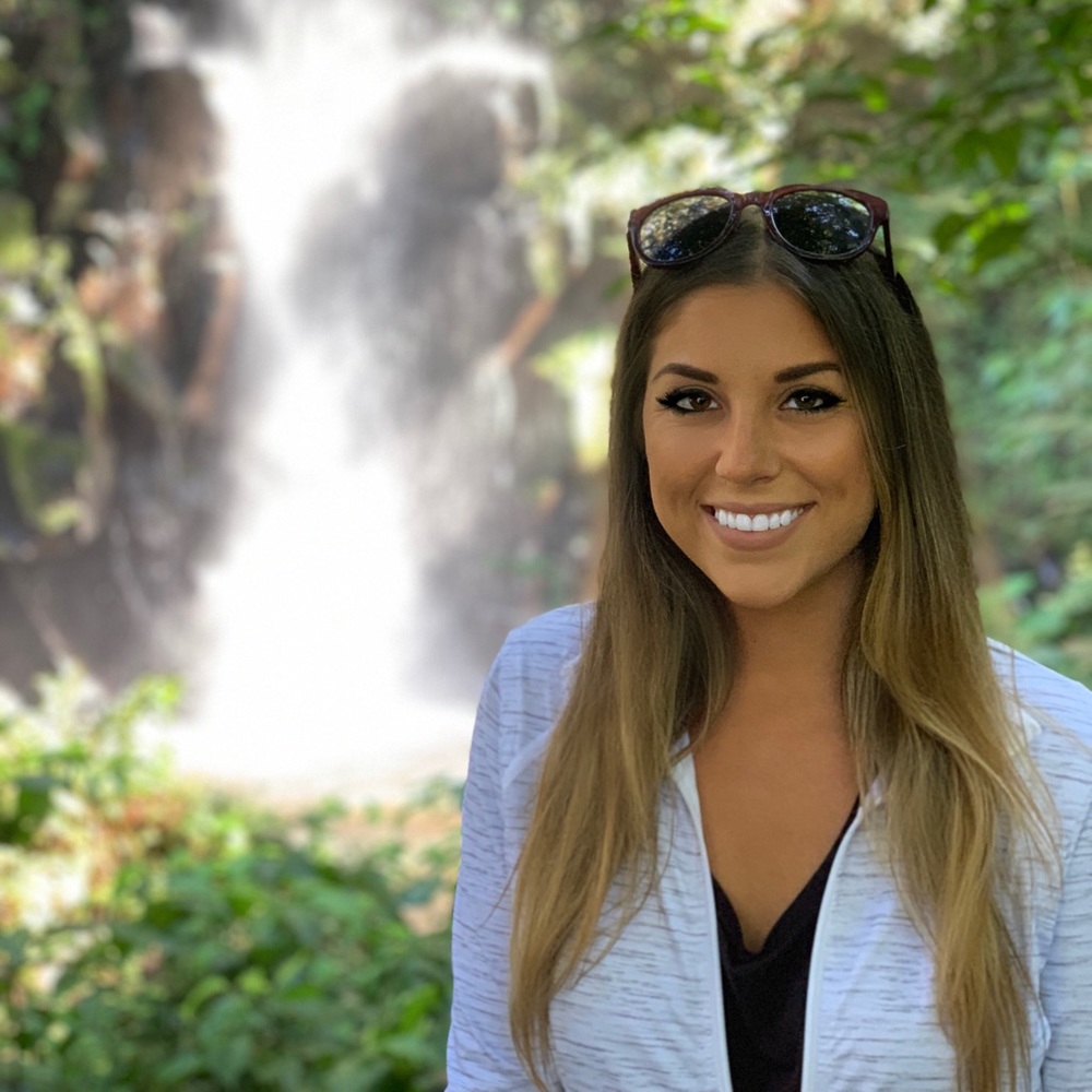 Meet your Posher, Katelyn